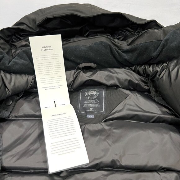 Men's Canada Goose Windermere Coat - M (Black) Brand New - Picture 12 of 16